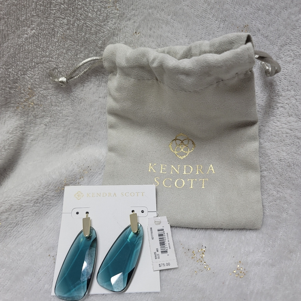 Kendra Scott earrings